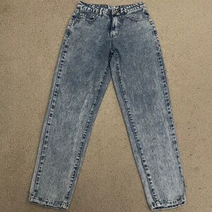 Princess Polly 100% Cotton slim fit straight ankle mom jean 0-2 24-26” acid wash